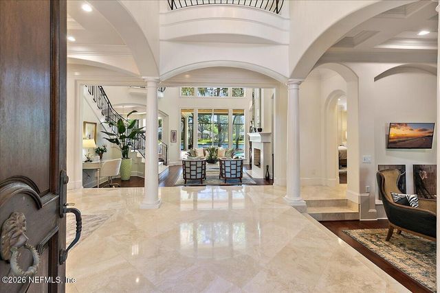 821 QUEENS HARBOR Boulevard, Jacksonville, FL 32225