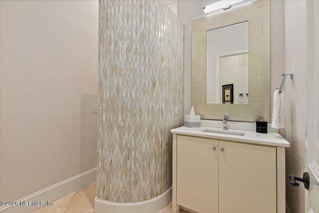 821 QUEENS HARBOR Boulevard, Jacksonville, FL 32225