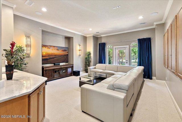 821 QUEENS HARBOR Boulevard, Jacksonville, FL 32225