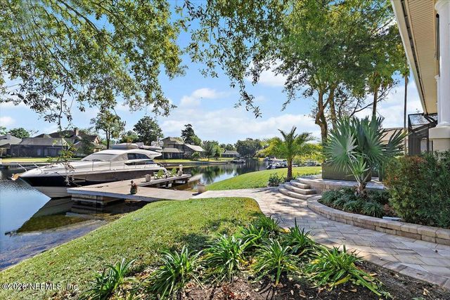 821 QUEENS HARBOR Boulevard, Jacksonville, FL 32225