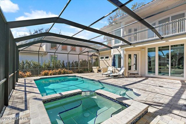 821 QUEENS HARBOR Boulevard, Jacksonville, FL 32225