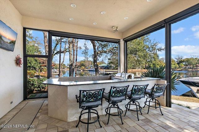 821 QUEENS HARBOR Boulevard, Jacksonville, FL 32225