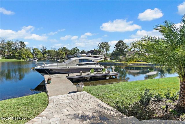 821 QUEENS HARBOR Boulevard, Jacksonville, FL 32225