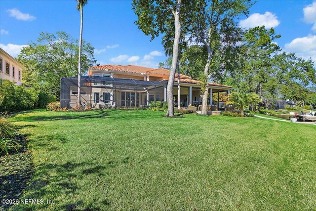 821 QUEENS HARBOR Boulevard, Jacksonville, FL 32225