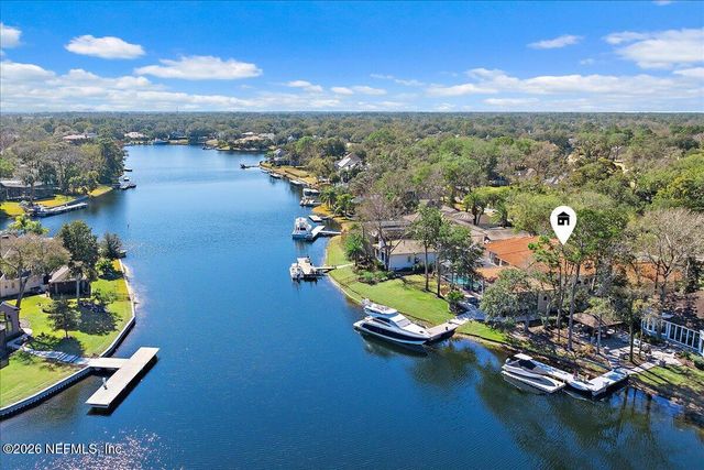 821 QUEENS HARBOR Boulevard, Jacksonville, FL 32225