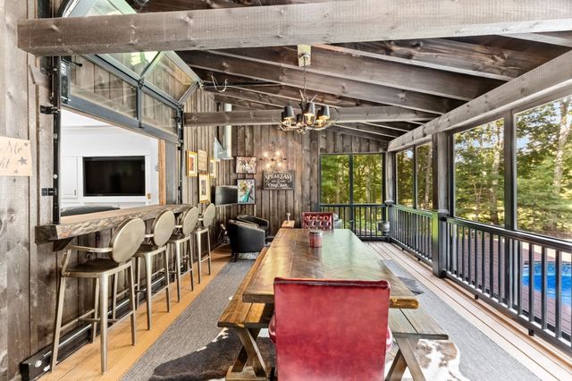 3 Faria Farm Rd, Berkley, MA 02779