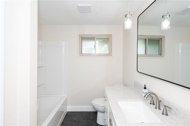 3120 Waltham Avenue, Dayton, OH 45429