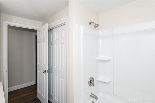 3120 Waltham Avenue, Dayton, OH 45429