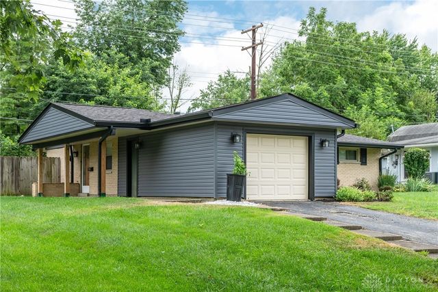 3120 Waltham Avenue, Dayton, OH 45429