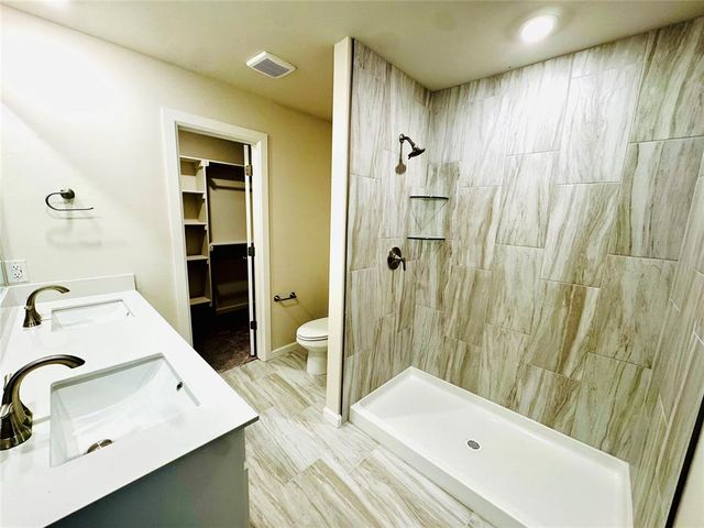 20674 Brush Creek Boulevard, Harrah, OK 73045