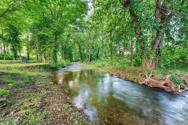 16233 Highway 16, Fayetteville, AR 72704