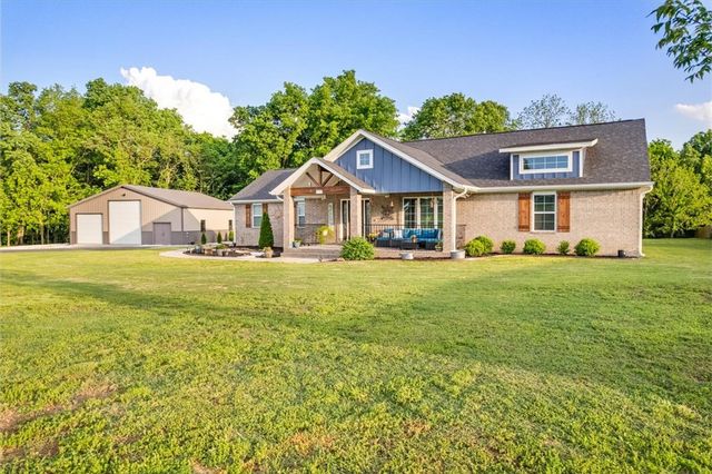 16233 Highway 16, Fayetteville, AR 72704