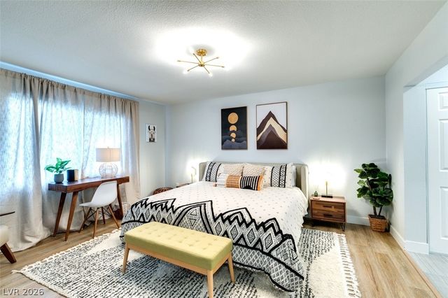 2000 Springview Drive, Las Vegas, NV 89146