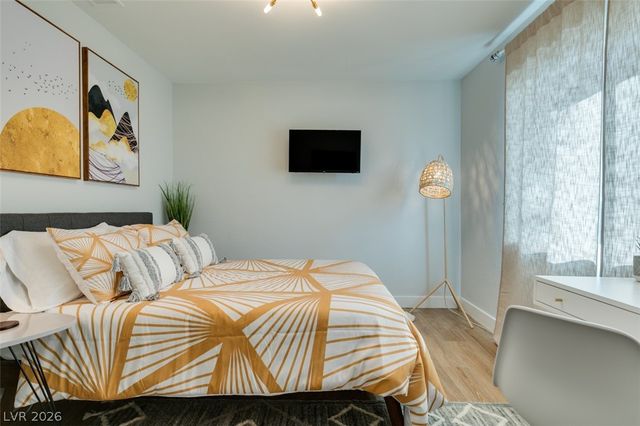 2000 Springview Drive, Las Vegas, NV 89146