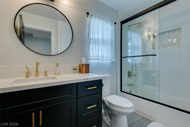 2000 Springview Drive, Las Vegas, NV 89146