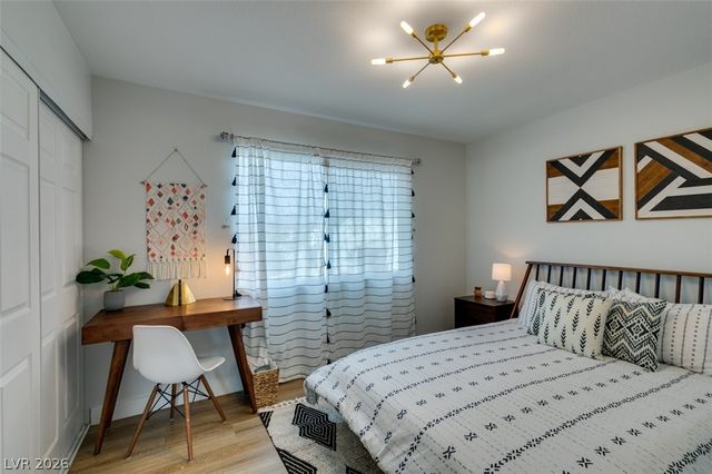 2000 Springview Drive, Las Vegas, NV 89146