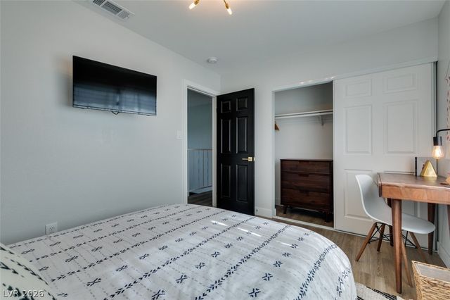 2000 Springview Drive, Las Vegas, NV 89146