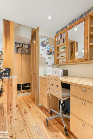 581 Academy St Apt 5B, New York City, NY 10034