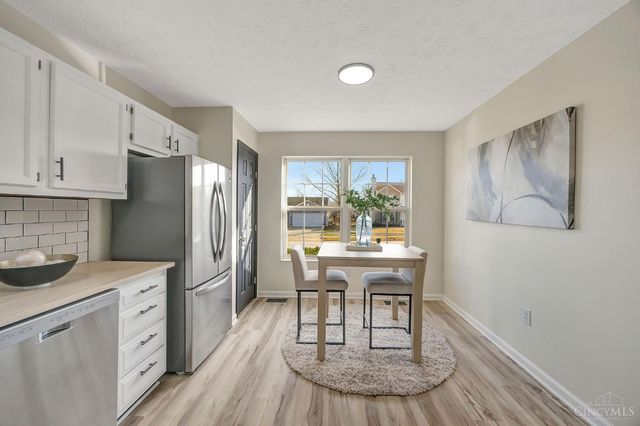 1295 Locust Forge Lane, Lebanon, OH 45036