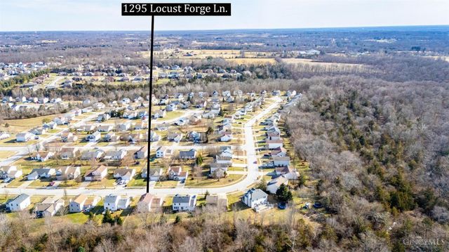 1295 Locust Forge Lane, Lebanon, OH 45036