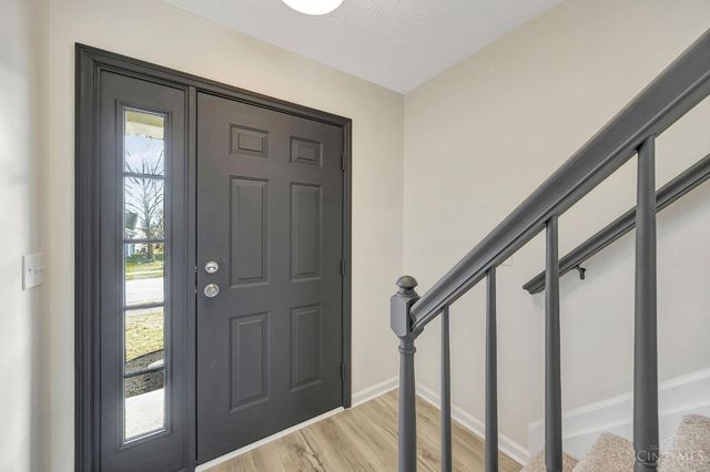 1295 Locust Forge Lane, Lebanon, OH 45036