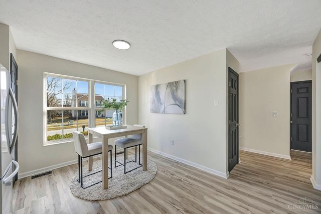 1295 Locust Forge Lane, Lebanon, OH 45036