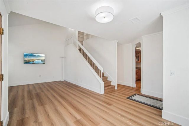 66 Bridgeport, Irvine, CA 92620