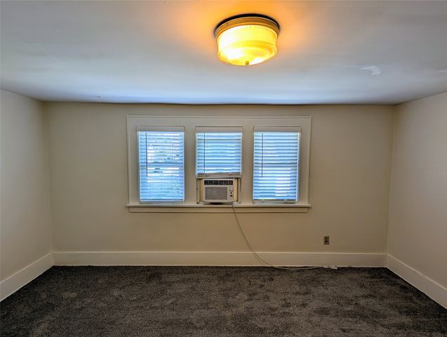 652 W 29TH Street, Erie, PA 16508