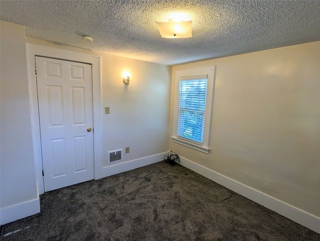 652 W 29TH Street, Erie, PA 16508