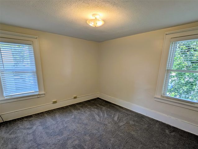 652 W 29TH Street, Erie, PA 16508