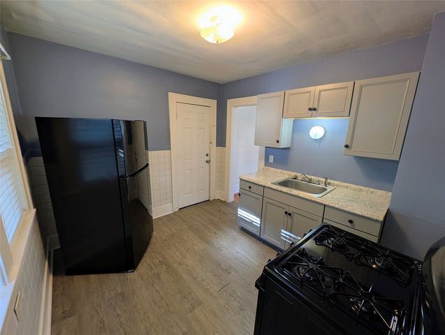 652 W 29TH Street, Erie, PA 16508