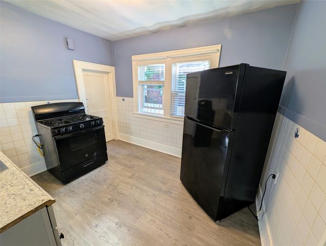 652 W 29TH Street, Erie, PA 16508