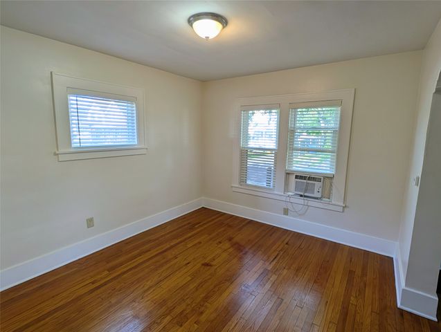 652 W 29TH Street, Erie, PA 16508