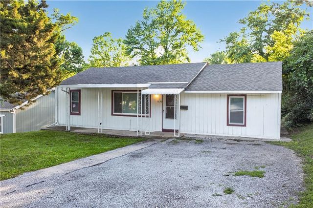 1650 N 44th Street, Kansas City, KS 66102