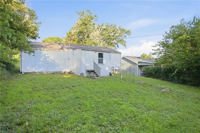 1650 N 44th Street, Kansas City, KS 66102