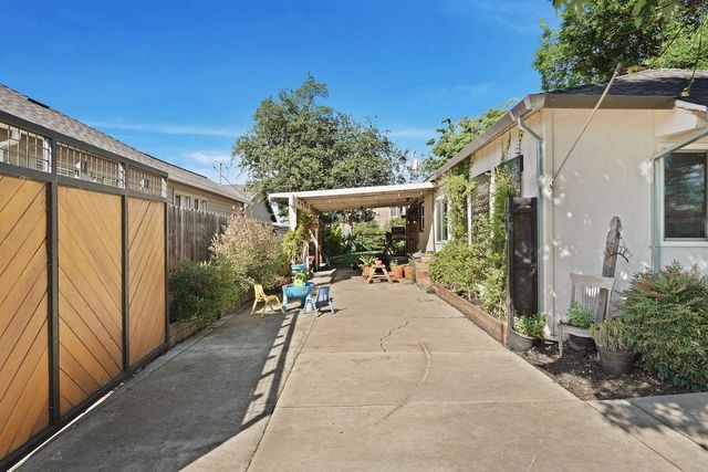 917 S Lee Ave, Lodi, CA 95240