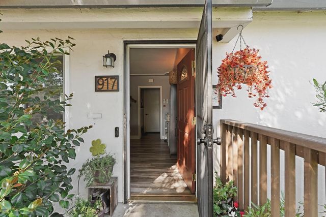 917 S Lee Ave, Lodi, CA 95240