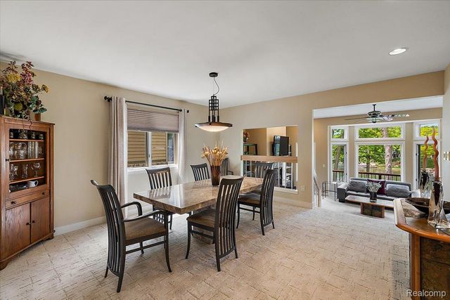 1739 Ridge Road, White Lake Charter Township, MI 48383