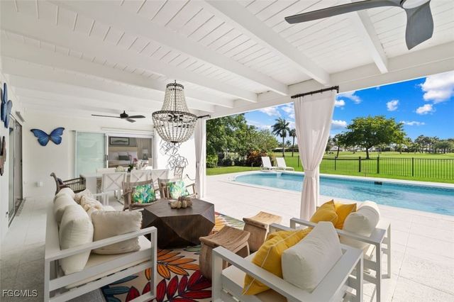 2728 Crayton RD, Naples, FL 34103