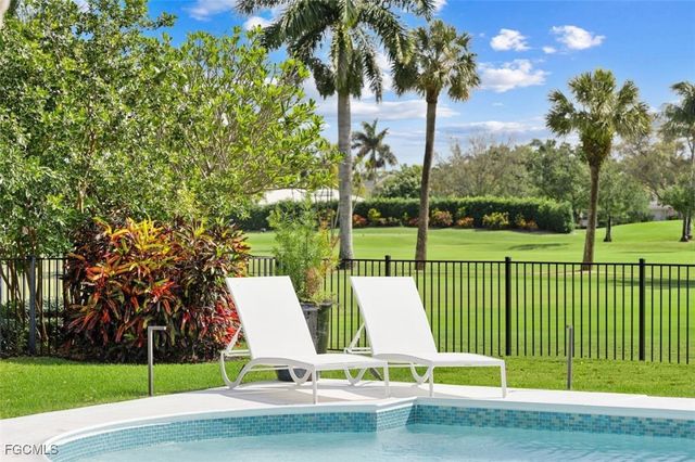 2728 Crayton RD, Naples, FL 34103