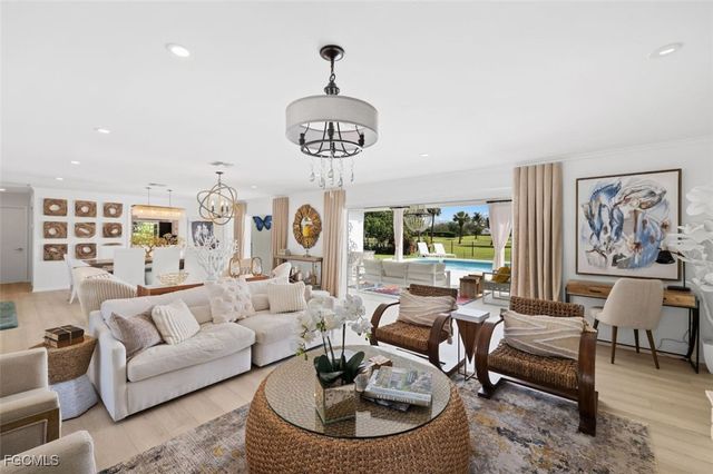 2728 Crayton RD, Naples, FL 34103