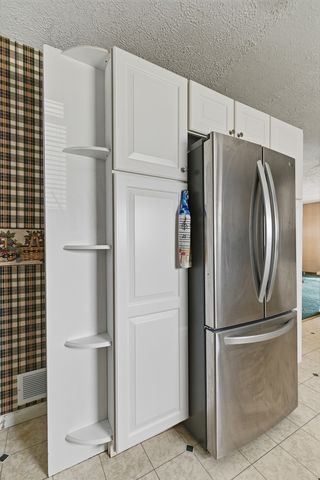 3215 53rd Street, Moline, IL 61265