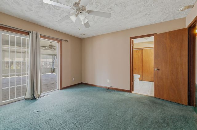 3215 53rd Street, Moline, IL 61265