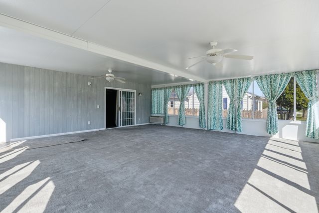 3215 53rd Street, Moline, IL 61265