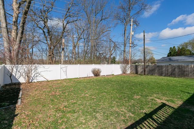 3215 53rd Street, Moline, IL 61265
