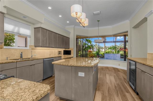 23331 Foxberry LN, Estero, FL 34135