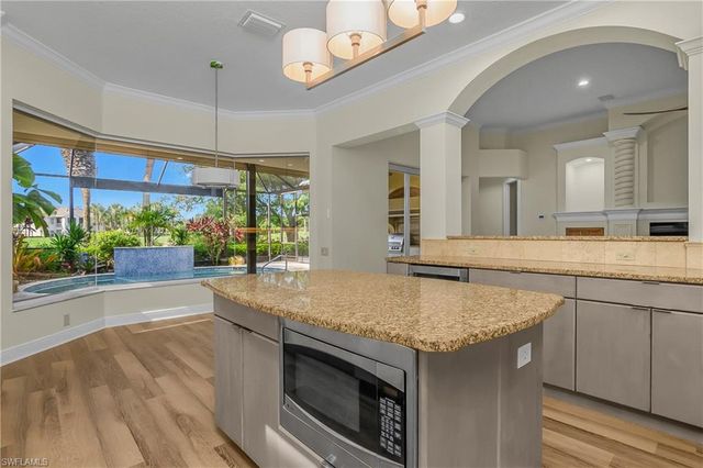 23331 Foxberry LN, Estero, FL 34135