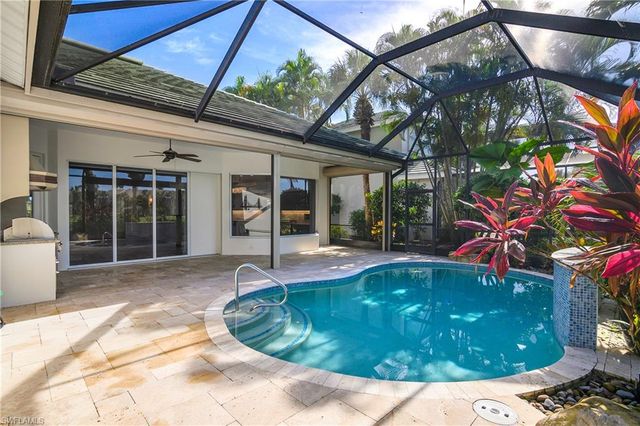 23331 Foxberry LN, Estero, FL 34135