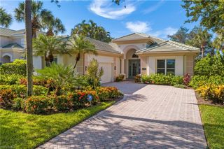 23331 Foxberry LN, Estero, FL 34135