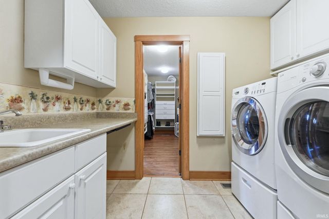 17331 Amstutz Road, Leo, IN 46765